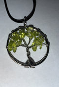 Green Natural Agate Tree of Life Circle Necklace on 18" Faux Leather Cord – Boho Spiritual Pendant Gift