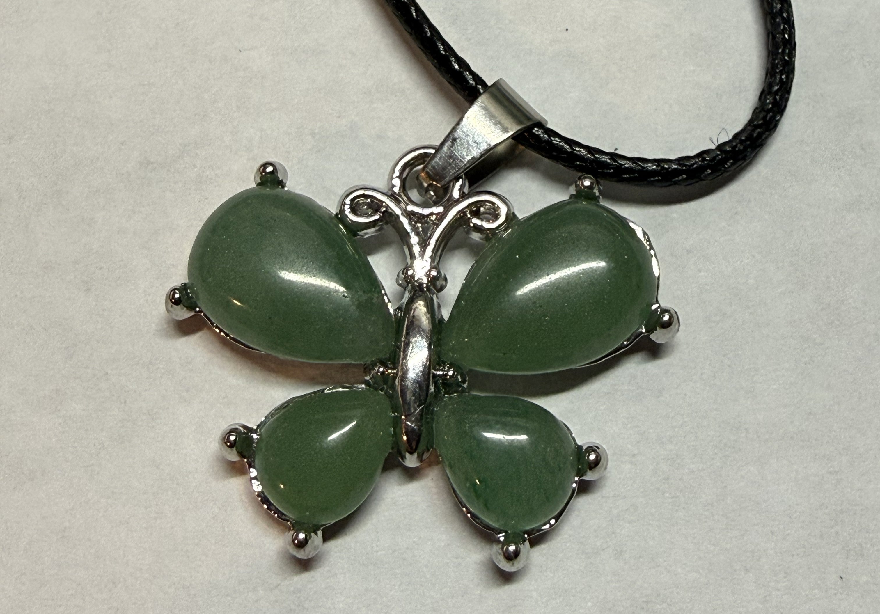Green Aventurine Butterfly Pendant Necklace on 18" Faux Leather Cord – Boho Pendant