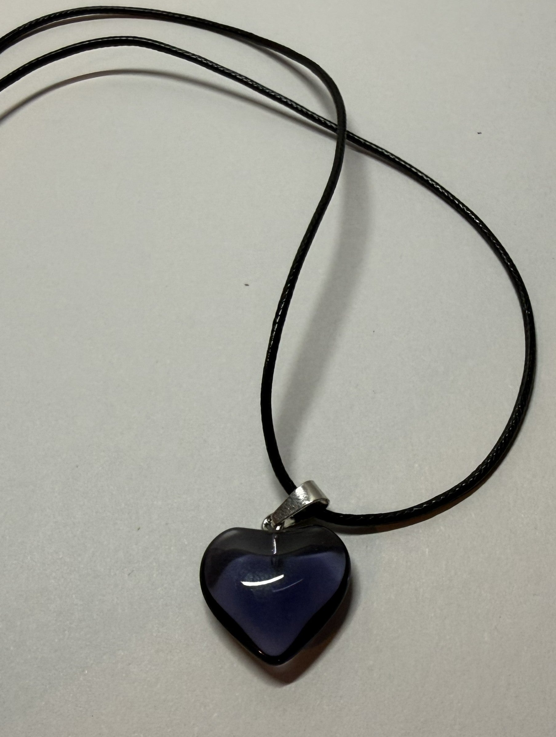 Deep Purple Heart Pendant Necklace – 18" Faux Leather Cord | Romantic Heart Jewelry | Minimalist Gift for Her