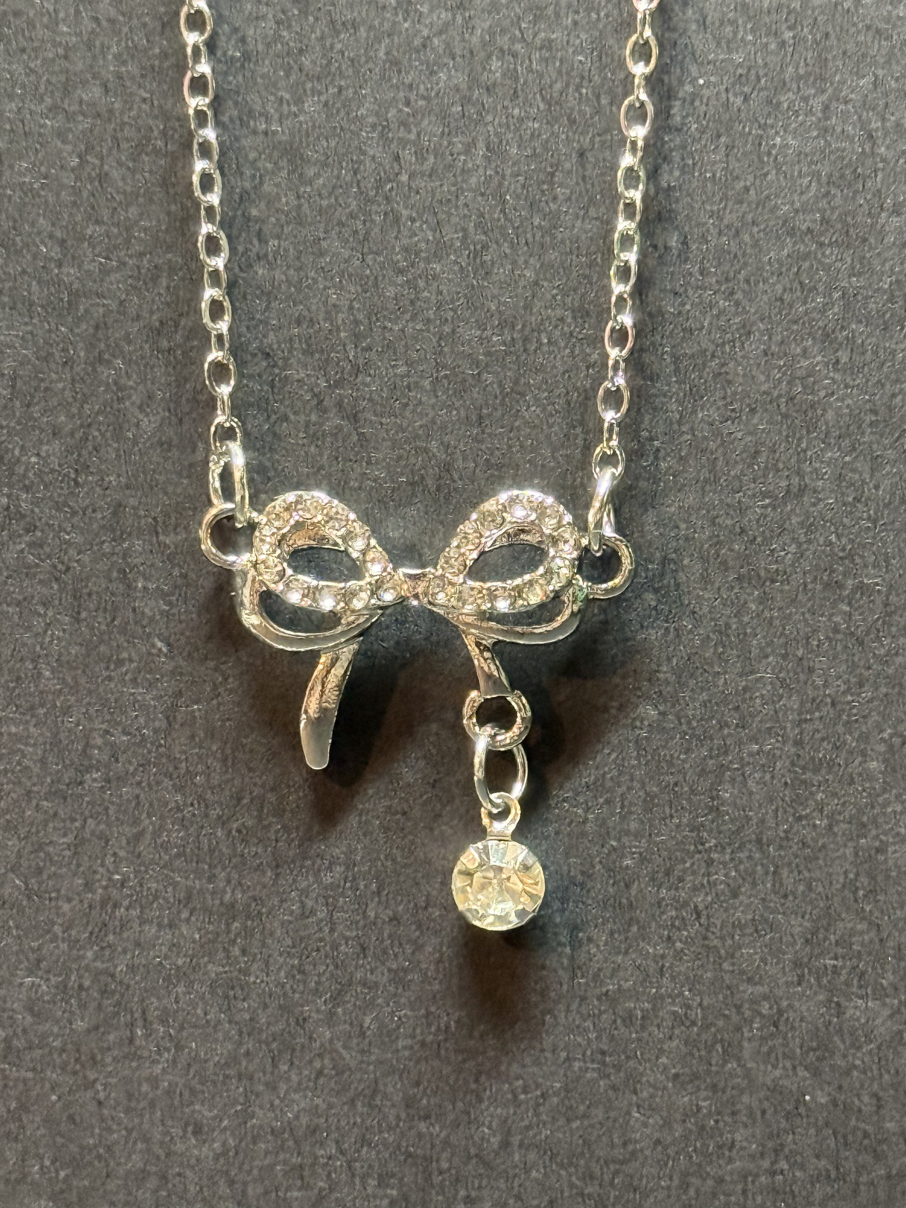 Sparkling Bow Pendant Necklace – 18” Chain