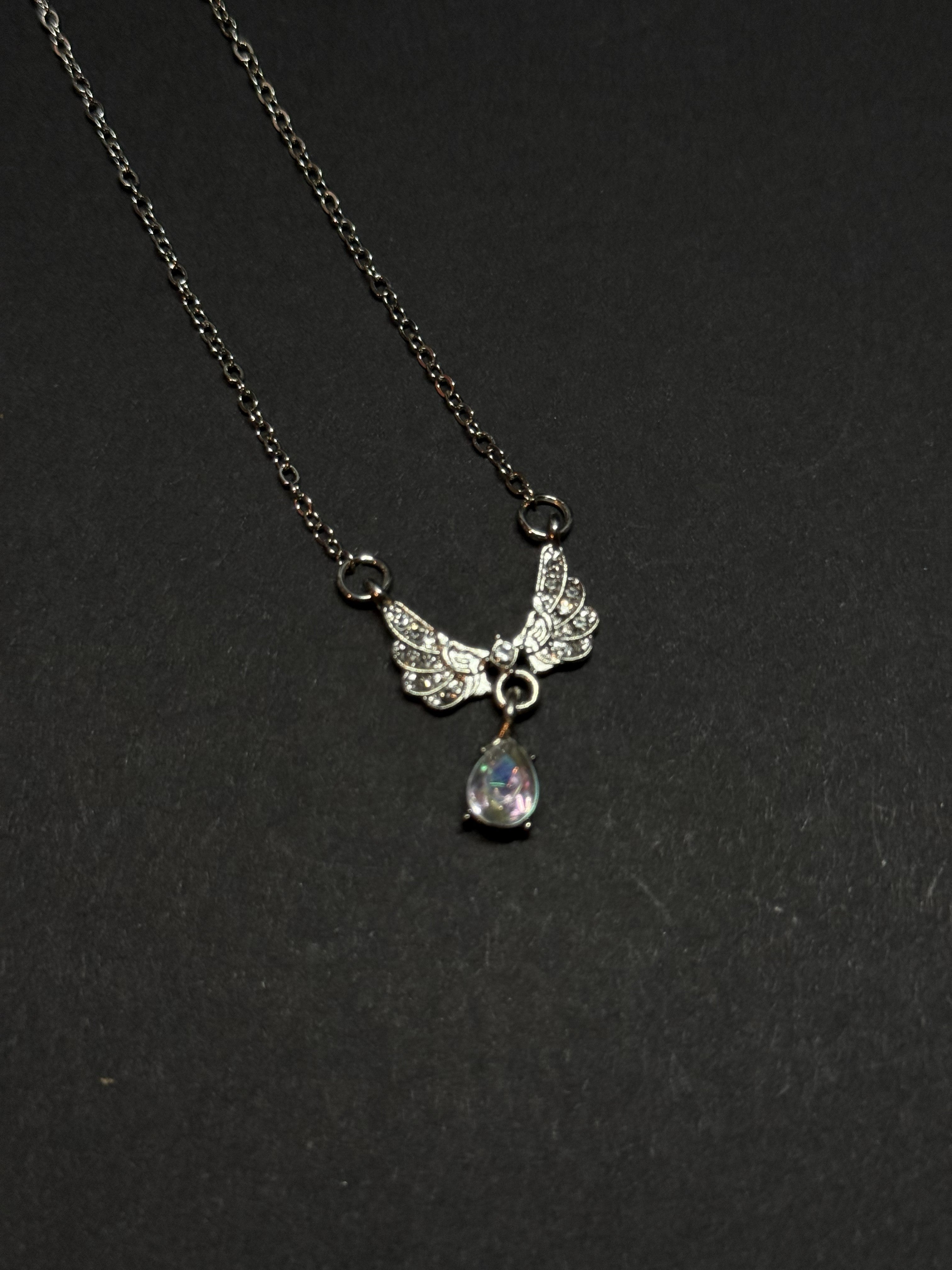 Angel Wings Pendant Necklace – 16” Chain