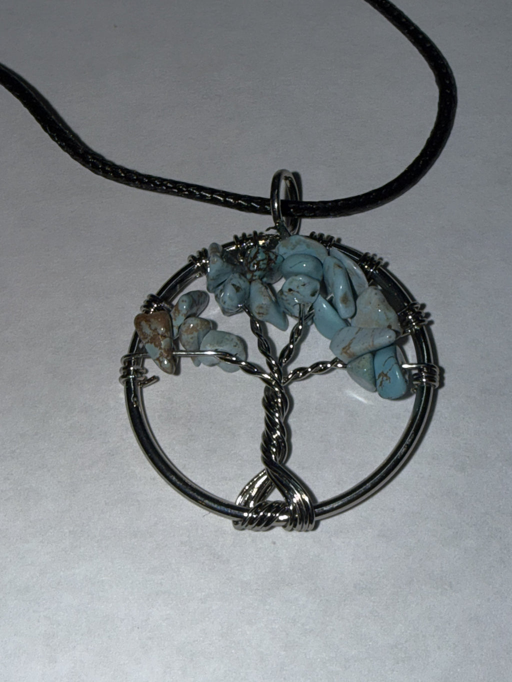 Turquoise Natural Agate Tree of Life Circle Necklace on 18" Faux Leather Cord – Boho Spiritual Pendant Gift